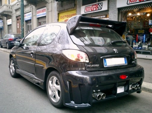 206_stefano_retro_1311320541-505x378