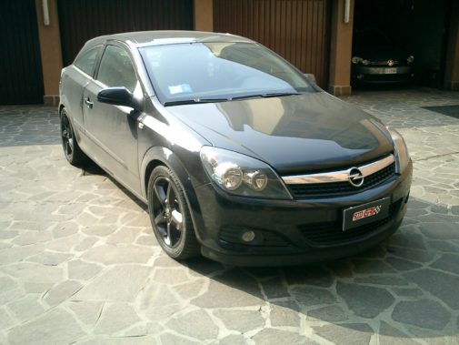 opel astra coupe