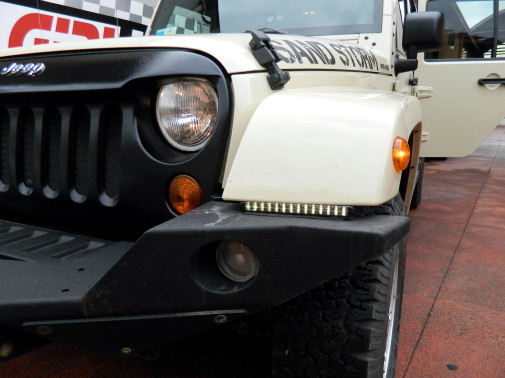 jeep-wrangler-jk-9000-giri