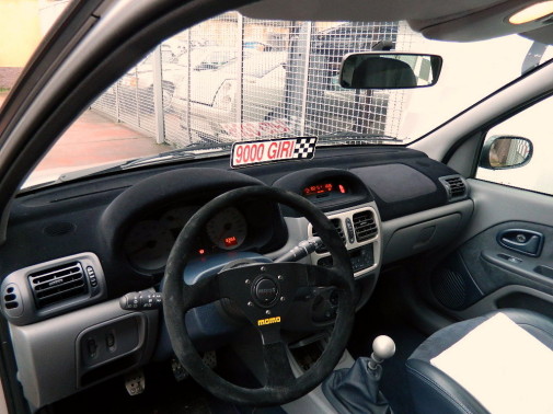 Renault Clio RS by 9000 Giri