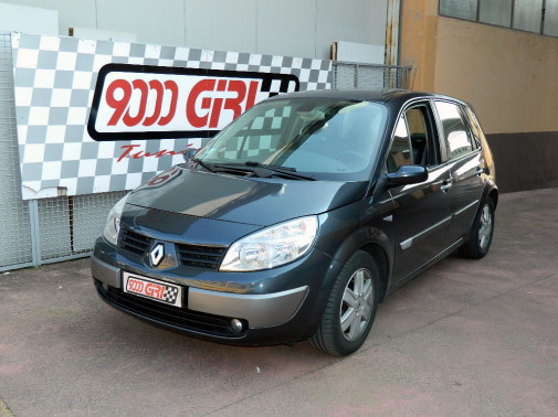 Renault Megane Scenic by 9000 Giri