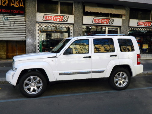 Jeep Cherokee by 9000 Giri