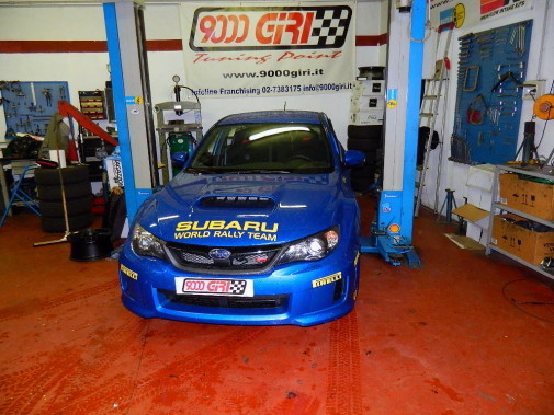 Subaru Wrx Sti 2.5 powered by 9000 Giri