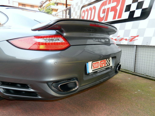 Porsche 997 turbo MkII powered by 9000 Giri