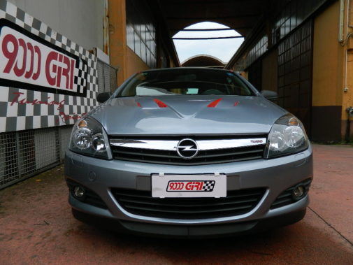 Opel Astra Gtc povered by 9000 G