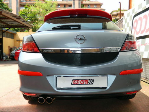 Opel Astra Gtc powered by 9000 G