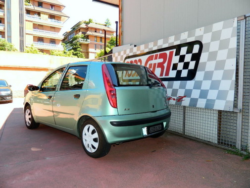 Fiat Punto powered by 9000 Giri