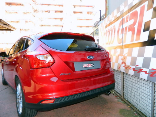 Ford Focus 1.6 16v powered by 9000 Giri