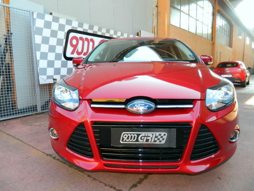 Ford Focus 1.6 16v powered by 9000 Giri