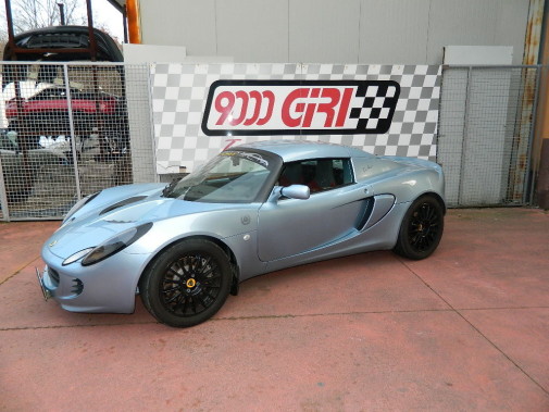 Lotus Elise powered by 9000 Giri