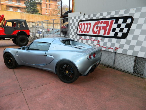 Lotus Elise powered by 9000 Giri