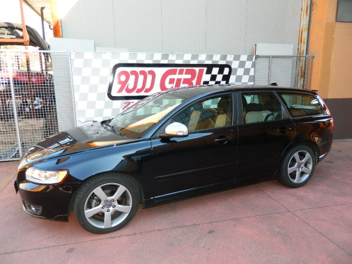 Volvo V50 D2 "9000 Giri Power Chip"