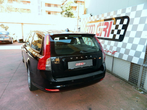 Volvo V50 D2 "9000 Giri Power Chip"