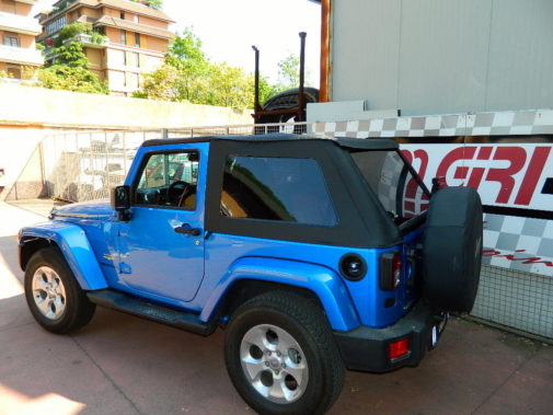 jeep wrangler jk powered by 9000 giri (12)