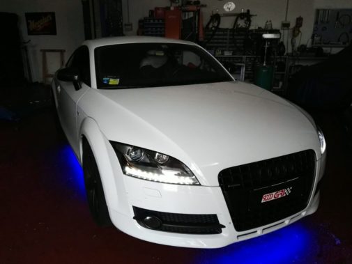 Audi TT powered by 9000 Giri 