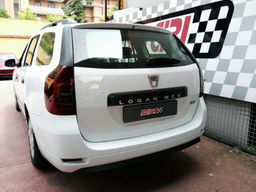 Dacia Logan Mcv powered by 9000 Giri 