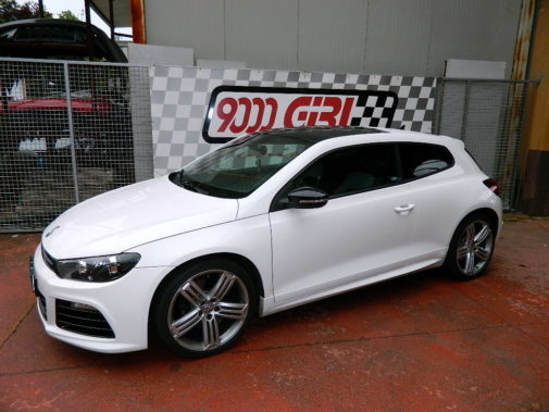 Scirocco R powered by 9000 Giri 