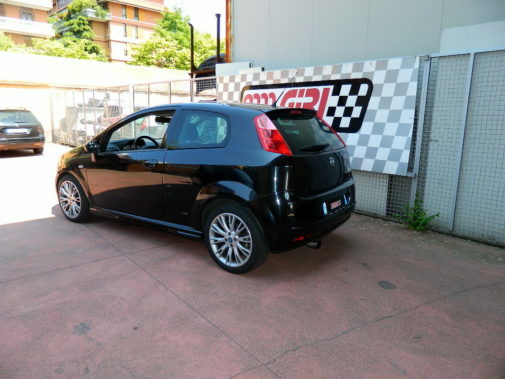 fiat grande punto 1.9 mjet powered by 9000 giri 