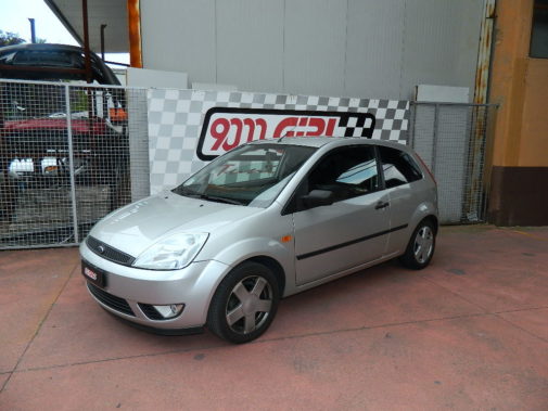 ford fiesta powered by 9000 giri 