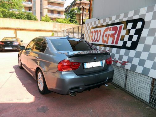 Bmw 320d powered by 9000 Giri 