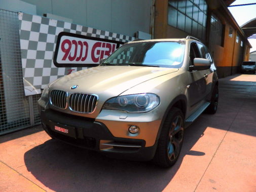 Bmw X5 3.0 tdi powered by 9000 Giri 