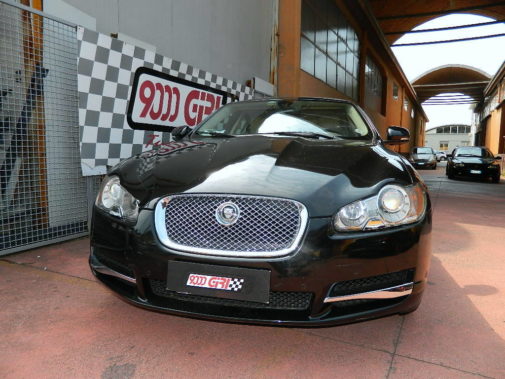 Jaguar Xf 3.0 td powered by 9000 Giri 