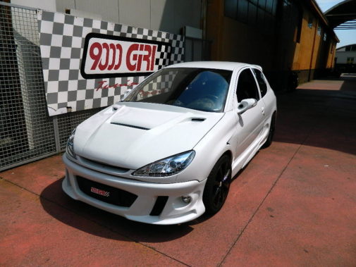 Peugeot 206 gti powered by 9000 Giri