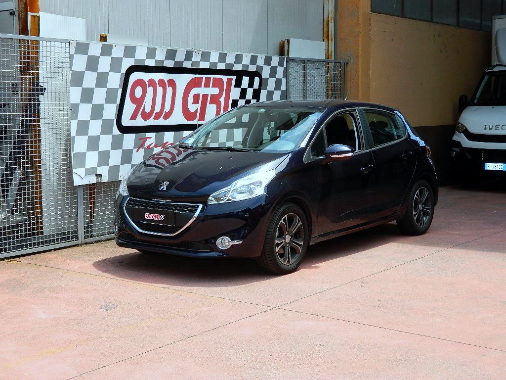 Peugeot 208 1