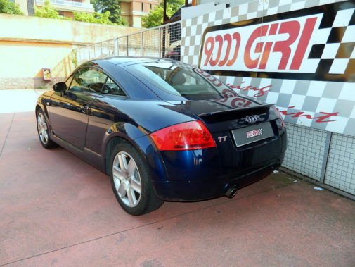 Audi TT 1.8 turbo powered by 9000 Giri 