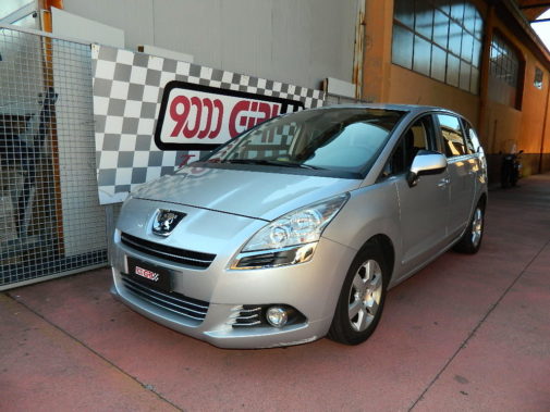 Peugeot 5008 1.6 hdi powered by 9000 Giri