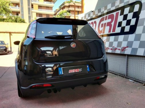 Fiat Grande Punto Abarth powered by 9000 Giri 