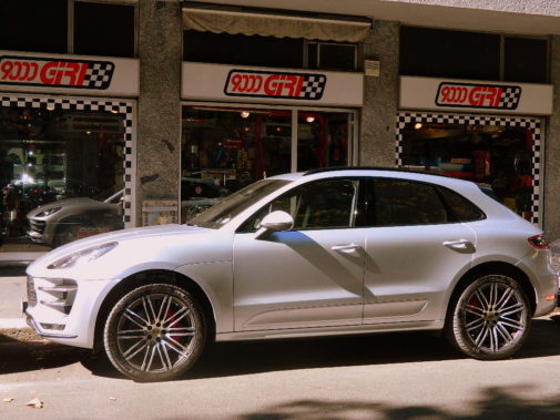 porsche-macan-turbo-powered-by-9000-giri