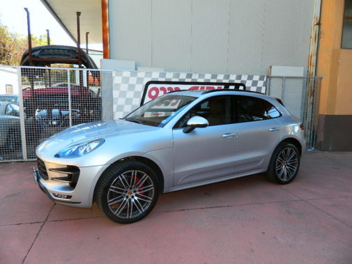 porsche-macan-turbo-powered-by-9000-giri