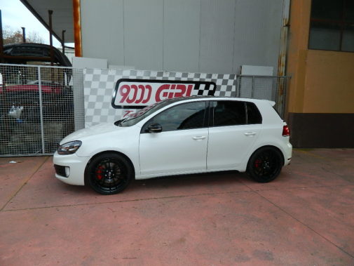 golf-vi-gti-powered-by-9000-giri