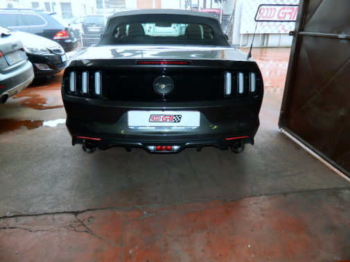 Ford Mustang 2.3 Ecoboost cabrio powered by 9000 Giri