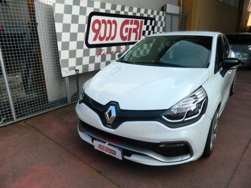 Renault Clio Rs Trophy powered by 9000 Giri