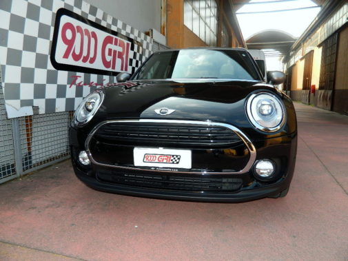 Mini Clubman Cooper D powered by 9000 Giri