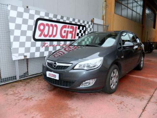 Opel Astra 1.4 Turbo gpl Sport Tourer powered by 9000 Giri