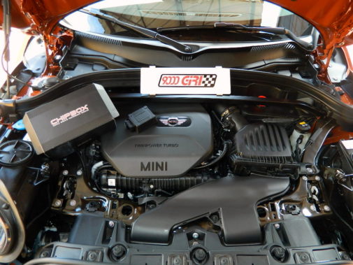 Mini Countryman Cooper S F60 powered by 9000 Giri