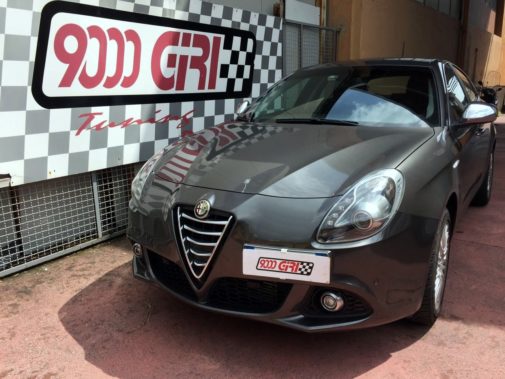 Alfa Romeo Giulietta 2.0 Jtdm II powered by 9000 Giri