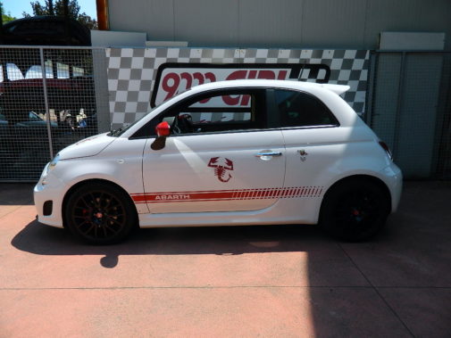 Fiat 500 Abarth Yamaha Factory 595 powered by 9000 Giri