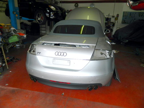 Audi TT 2.0 tfsi roadster powered by 9000 Giri