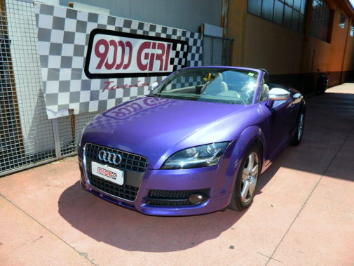 Audi TT 2.0 tfsi roadster powered by 9000 Giri