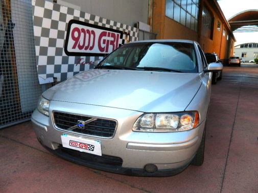 Volvo S60 2.5 D5 powered by 9000 Giri