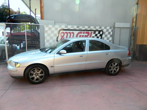 Volvo S60 2.5 D5 powered by 9000 Giri