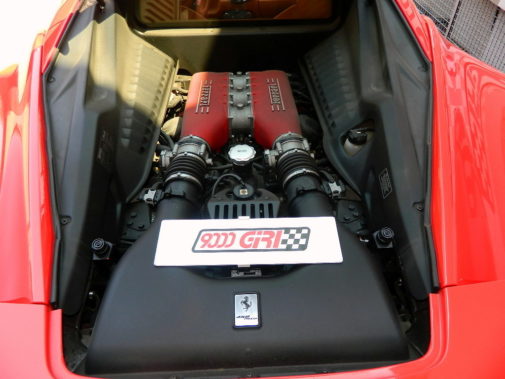 Ferrari 458 powered by 9000 Giri
