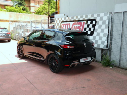 Renault Clio Rs Trophy powered by 9000 Giri