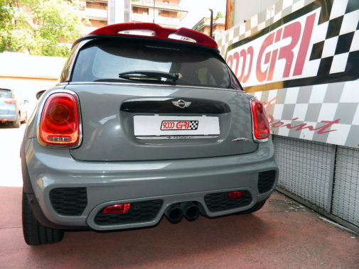 Mini Cooper S Jcw powered by 9000 Giri