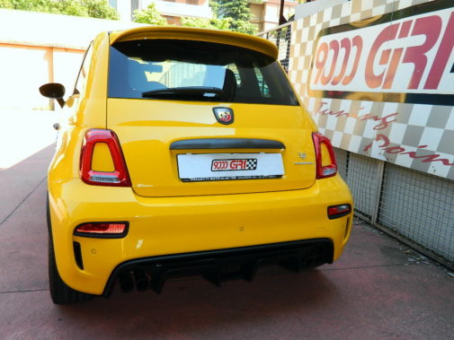 Fiat 500 Abarth 595 Competizione powered by 9000 Giri