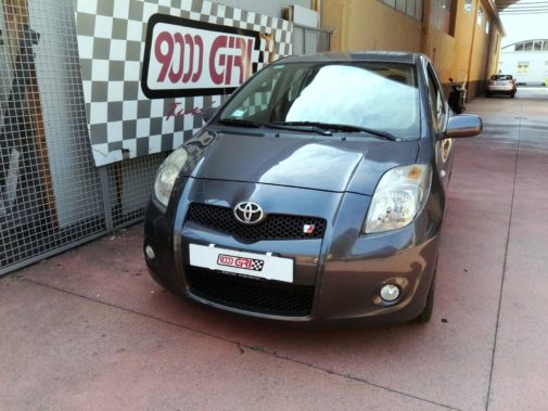 Toyota Yaris 1.8 Vvt-i powered by 9000 Giri